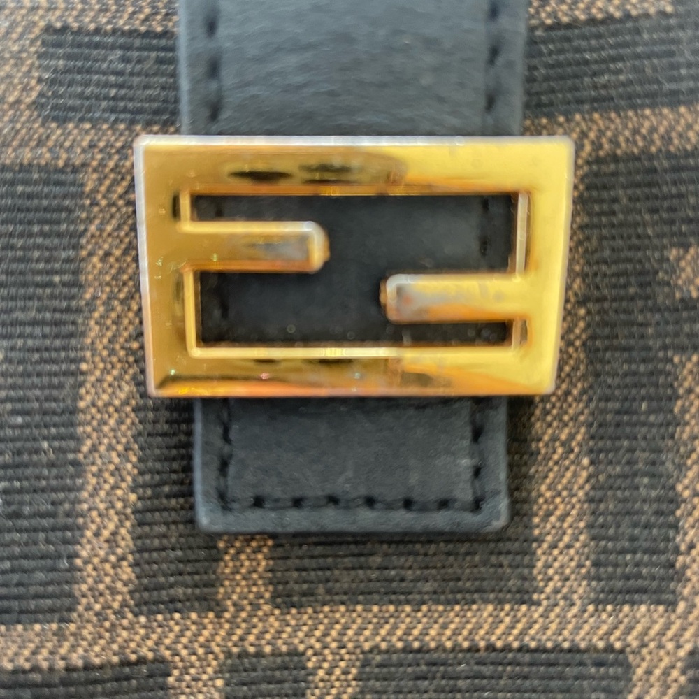 Fendi Black and Gold Designer Bag - Picture 15 of 15